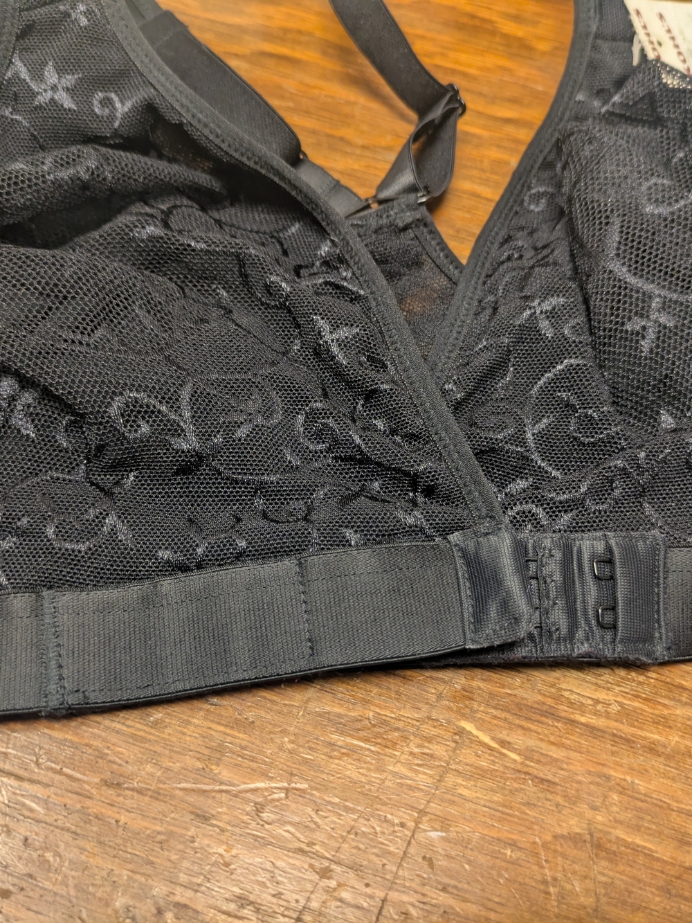 44B Black Lace Racer back Wireless Front Close V to Plunge Bralette Leading Lady - Picture 5 of 8